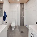 Next To Train Station, 7 Mins By Train To Airport Apartamento *